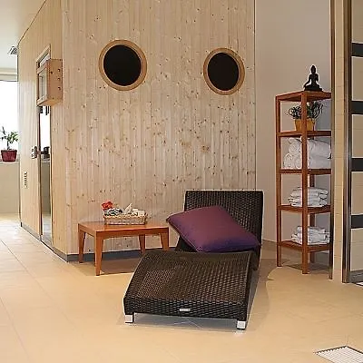 杜斯堡美居酒店 酒店